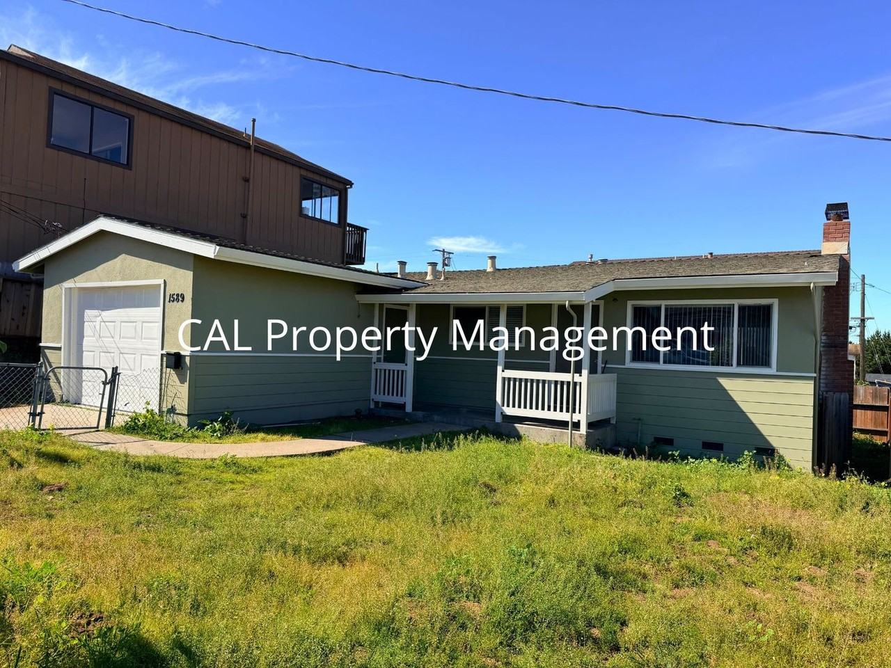 1589 Waring St - Photo 2 of 15