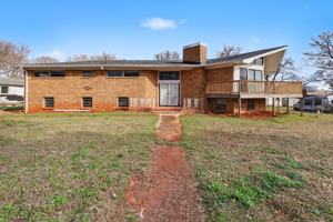 featured image of 3724 Viola Ave Sw #1