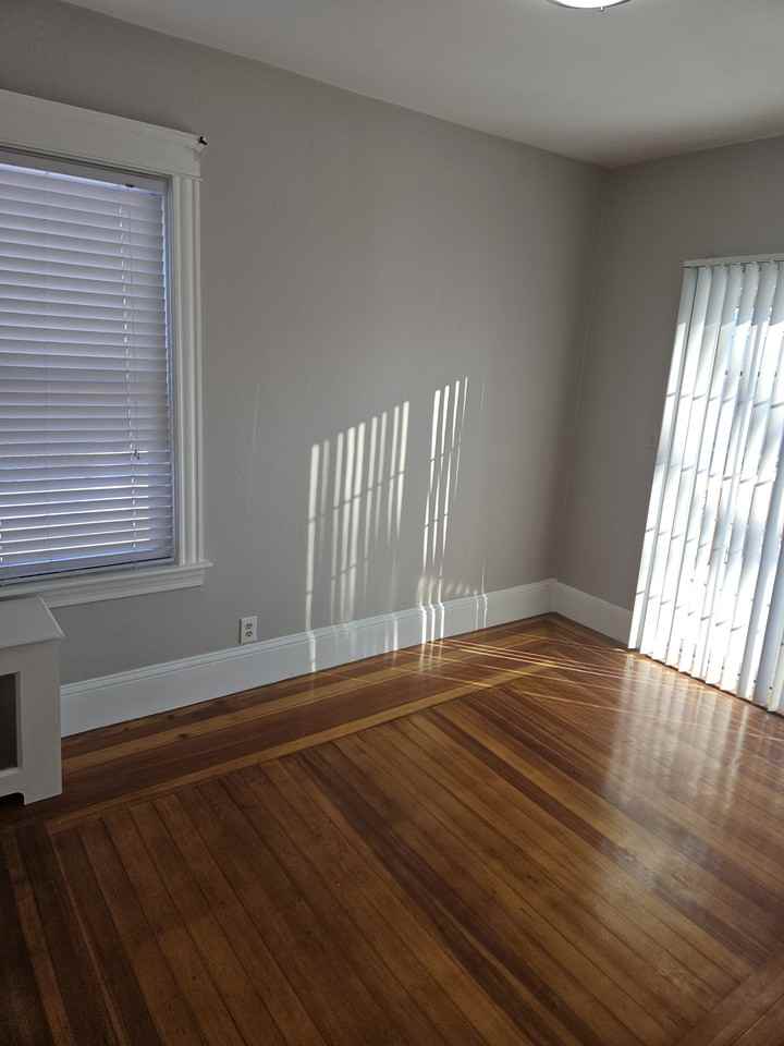 53 Chaplin St #1 - Photo 4 of 17