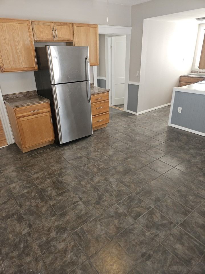 53 Chaplin St #1 - Photo 7 of 17