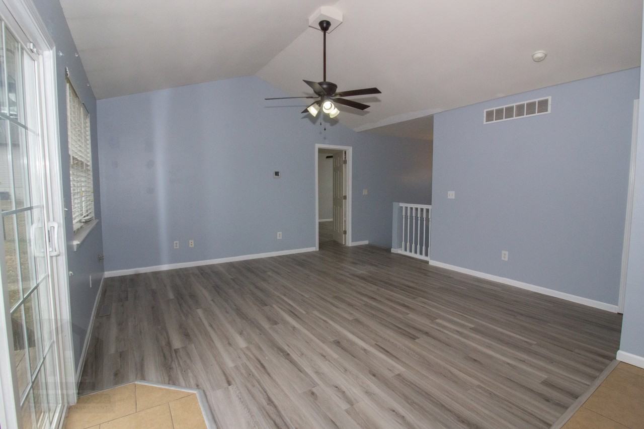 21726 Lindsay Ln #1 - Photo 3 of 12