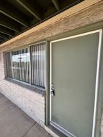 featured image of 2565 N Park Ave