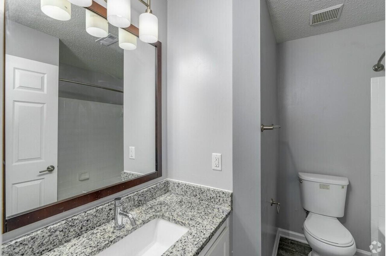 Ayrsley Landing - Photo 5 of 16