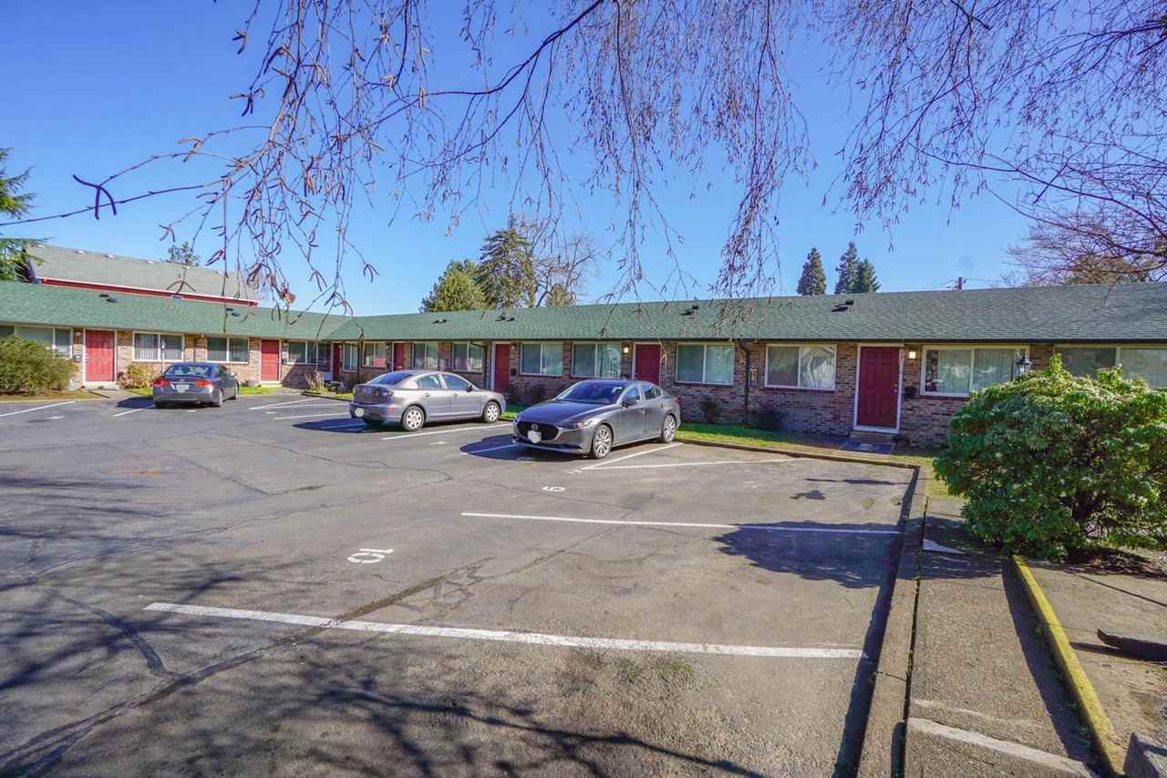 Meadowlark Apartments - Photo 7 of 12