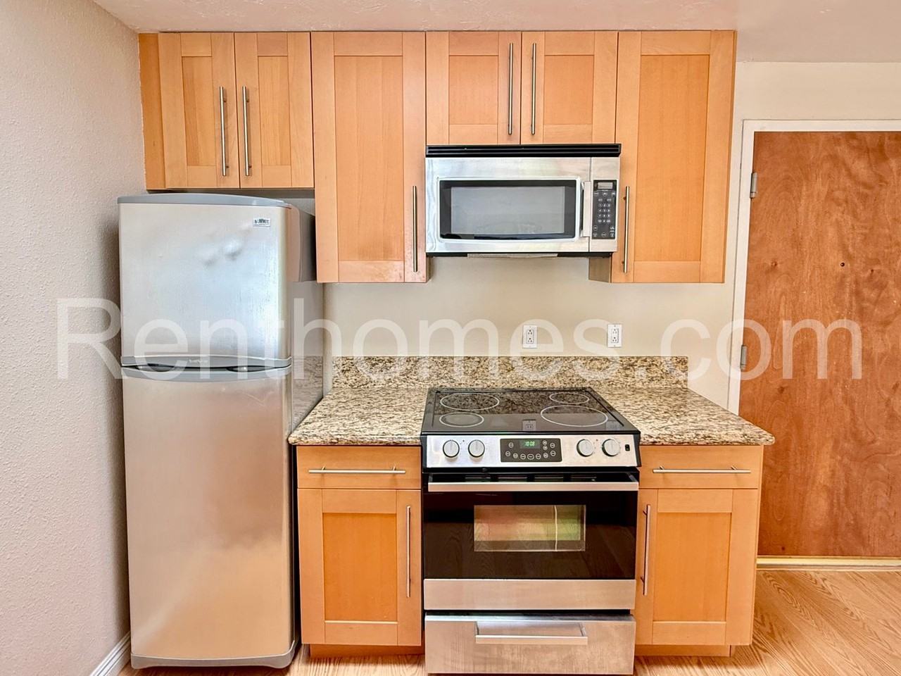 8308 Regents Rd #3O - Photo 7 of 22