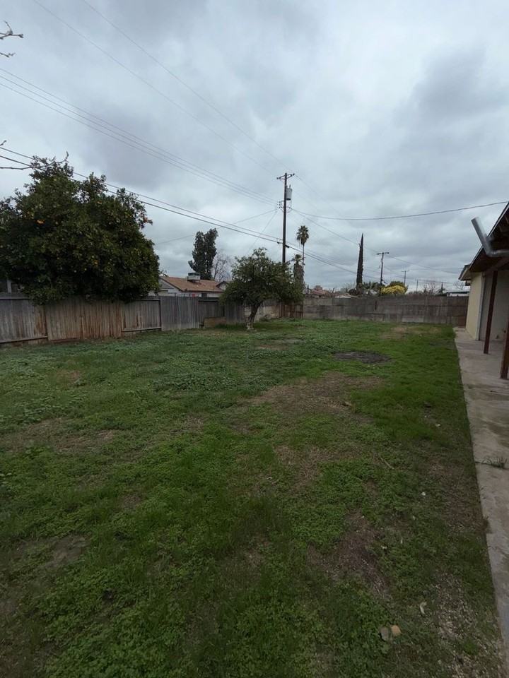 4626 Joanne Ave - Photo 7 of 8