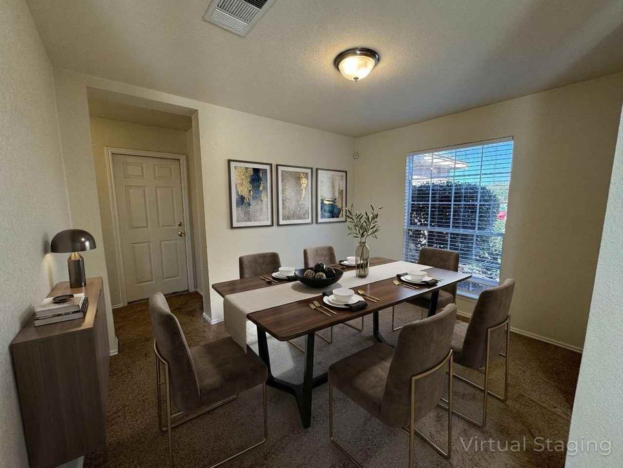 5411 Donegal Bay Ct - Photo 7 of 37