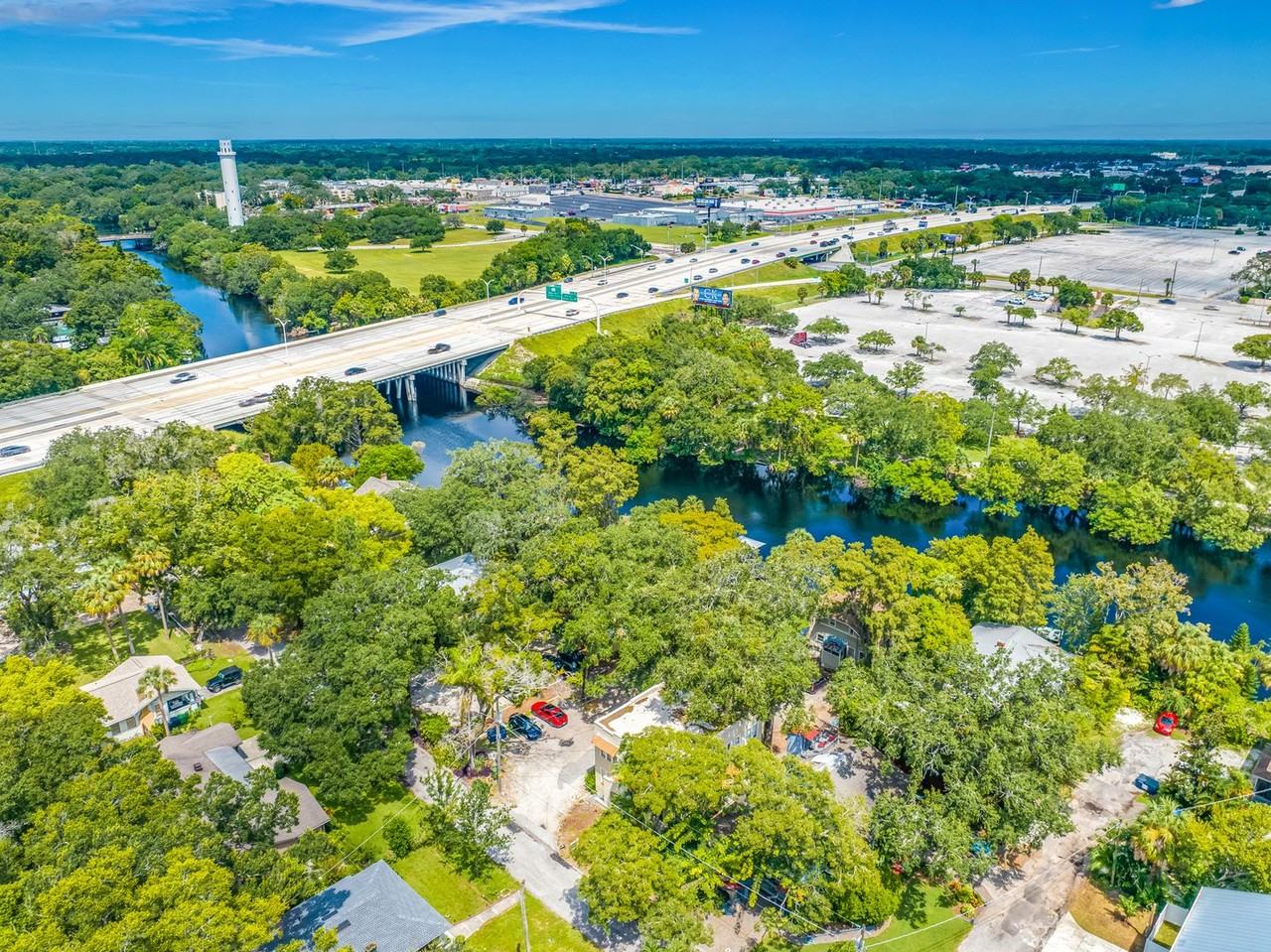 708 E Hollywood St - Photo 2 of 8