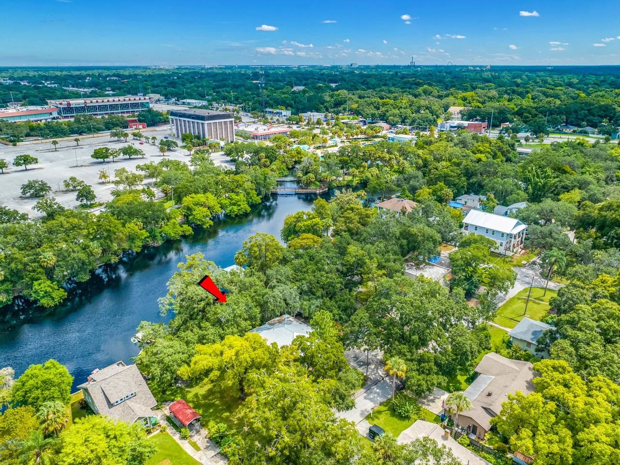 708 E Hollywood St - Photo 4 of 8