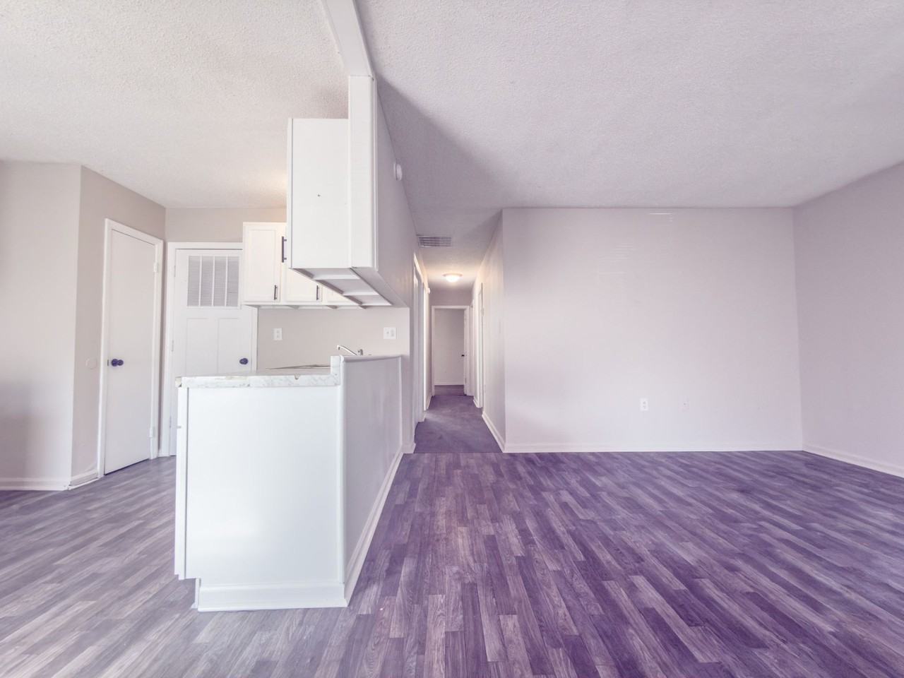 Dobson Place 5640 - Photo 5 of 10