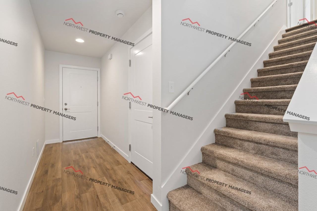 r280 Stella Station Townhomes - Photo 4 of 50