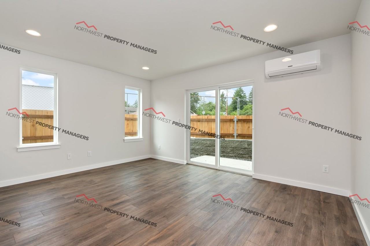 r280 Stella Station Townhomes - Photo 5 of 50