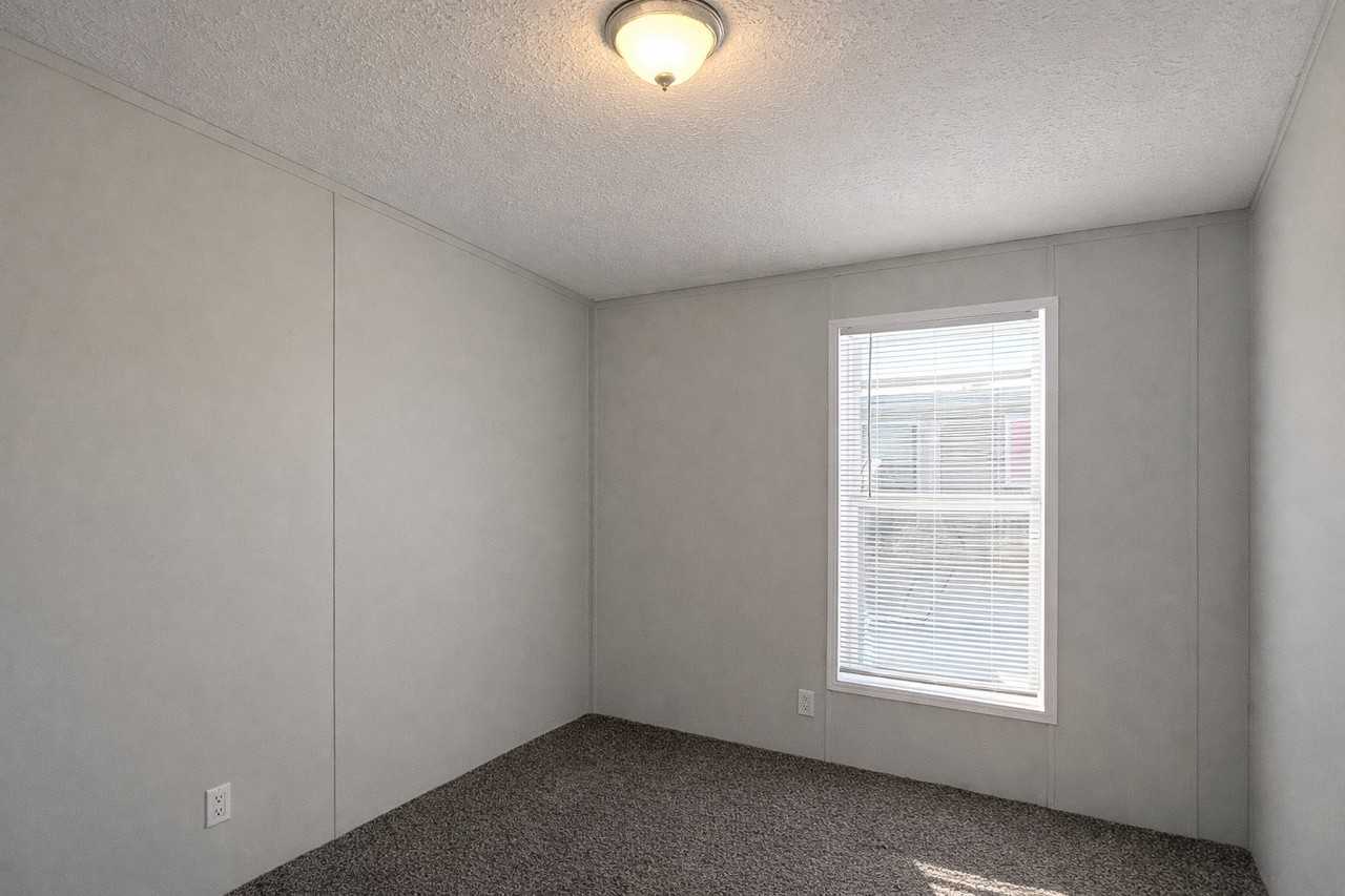 52150 Lexington Ln #699 - Photo 7 of 15