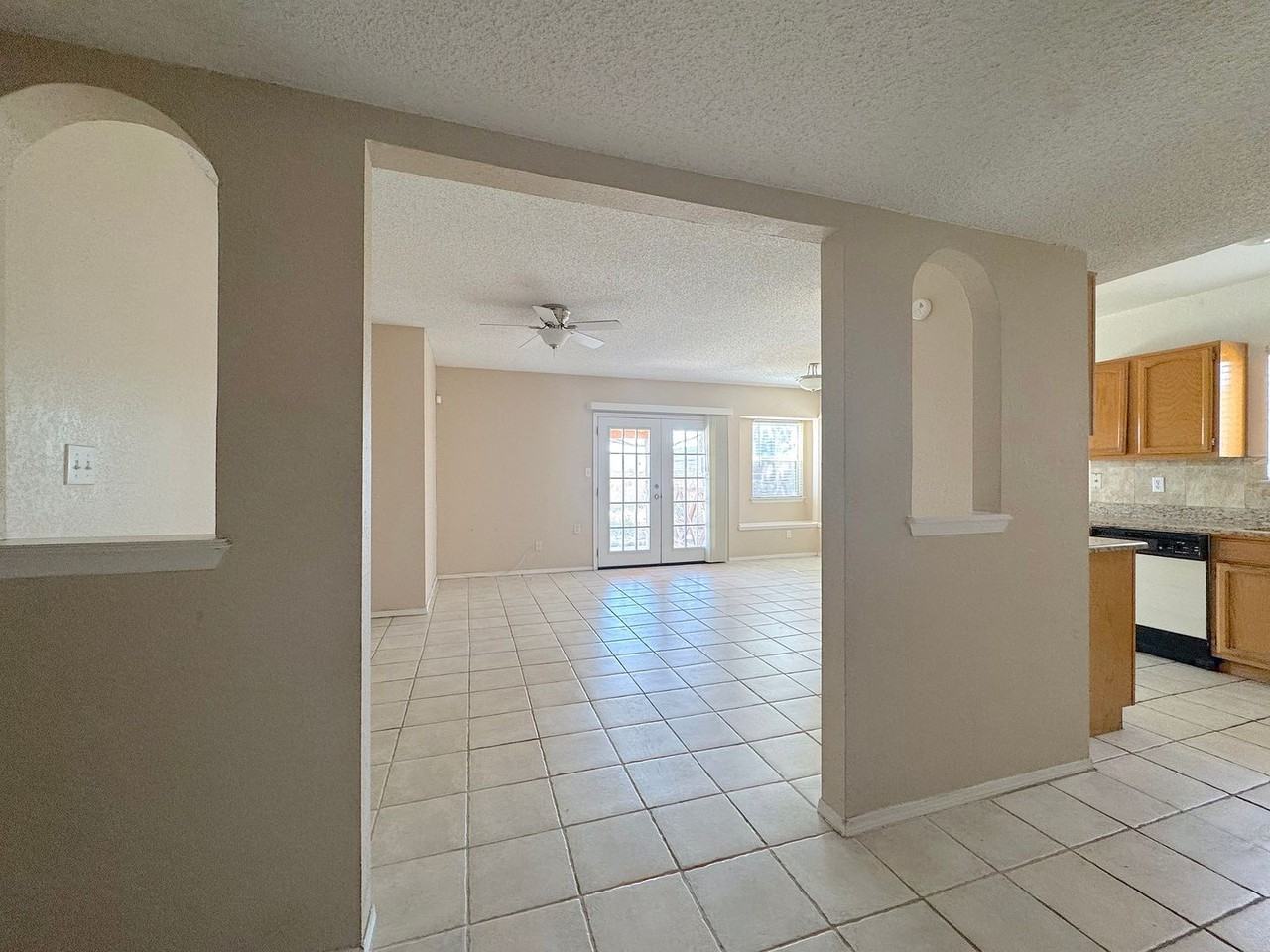 12348 Flora Alba Dr - Photo 3 of 20