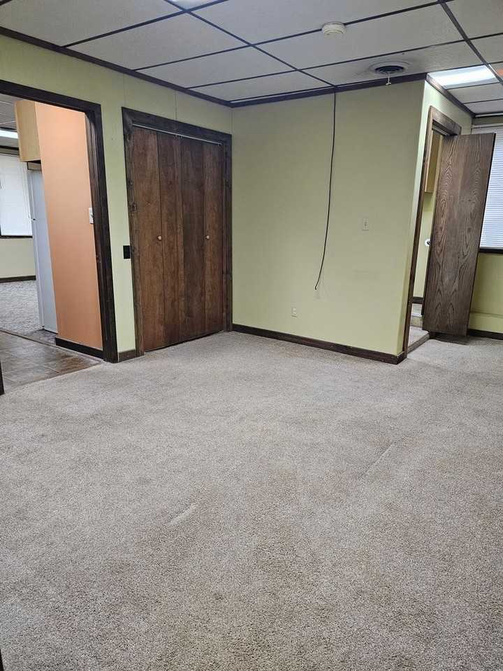 Plymouth 202 S 7th St - Photo 3 of 12