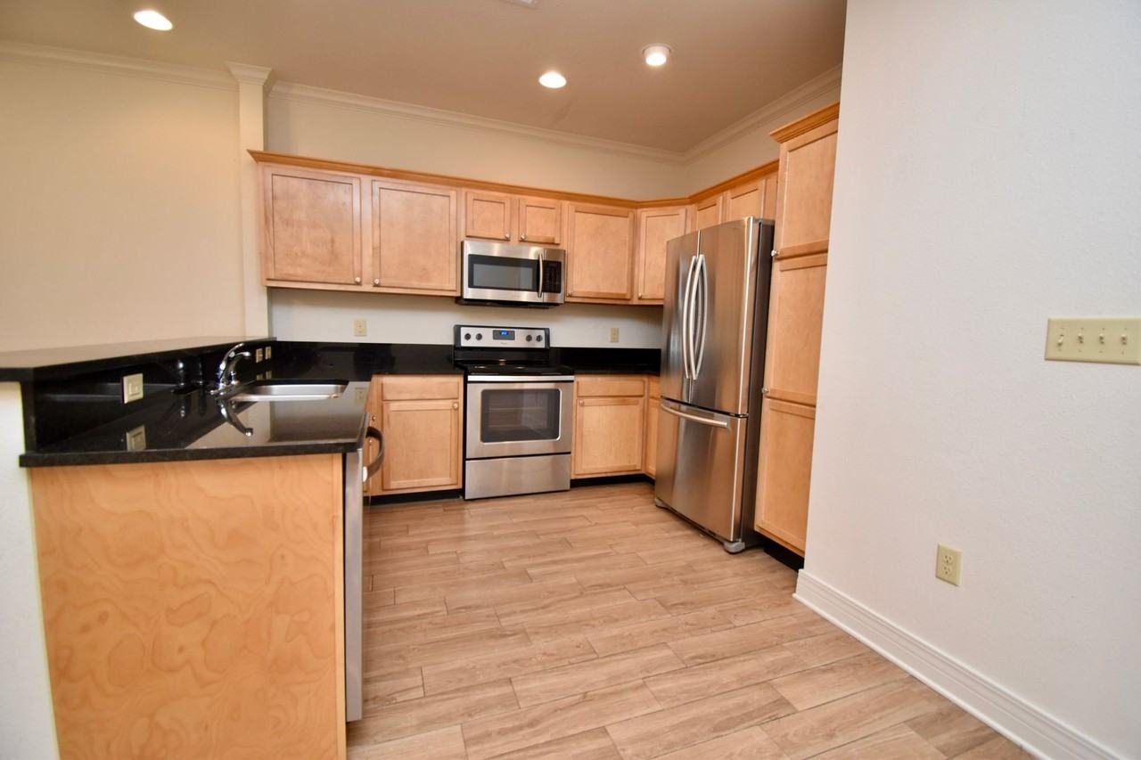 The Creeks - Photo 7 of 37