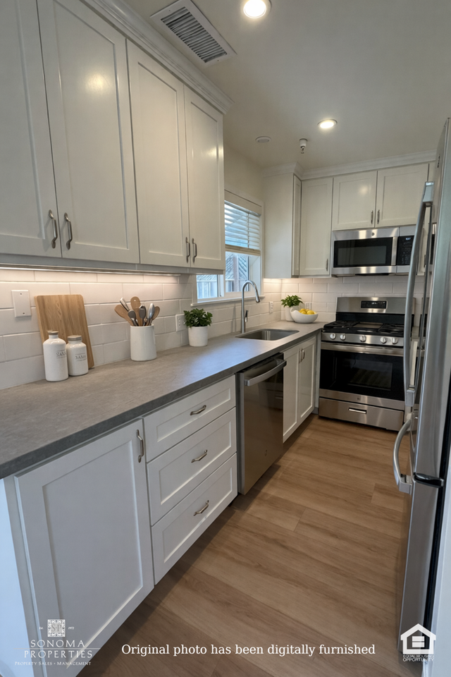 56 Mountain Ave - Photo 4 of 18