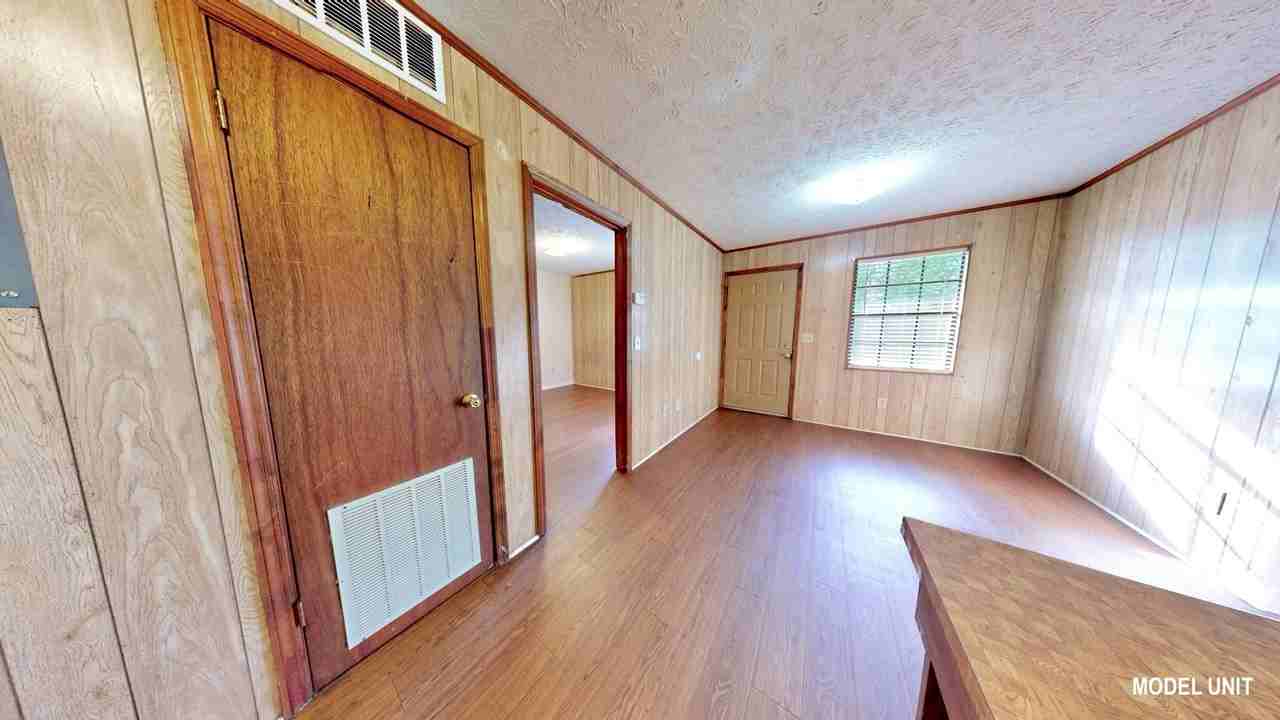 Post II Apartments - Photo 4 of 19