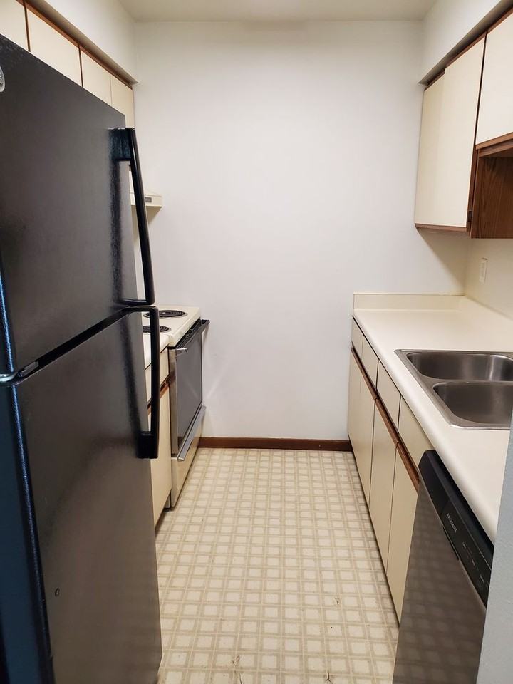 Orchard Village Apartments - Photo 7 of 50