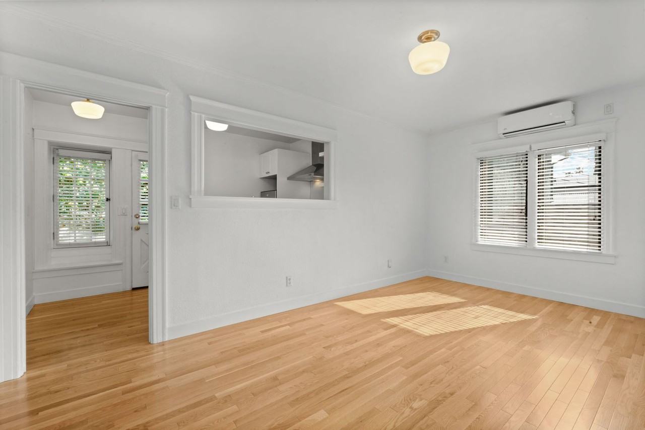 1712 1/2 Echo Park Ave - Photo 2 of 21