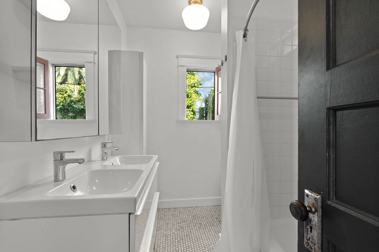 1712 1/2 Echo Park Ave - Photo 7 of 21