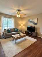 featured image of 2011 N Highway 17