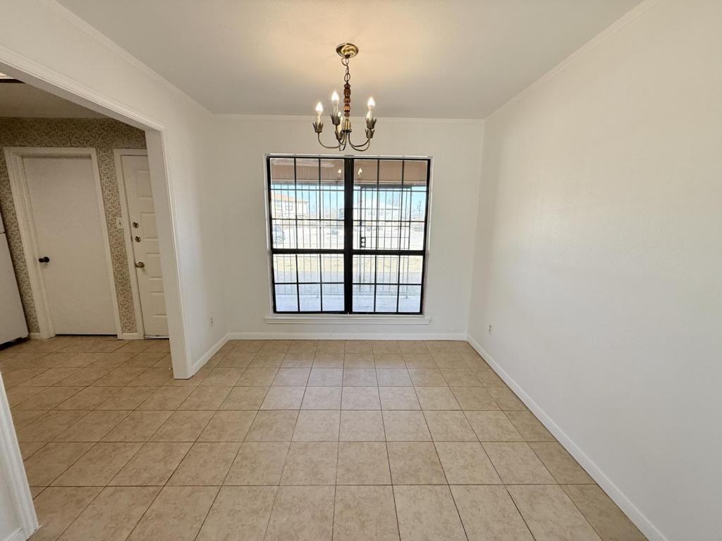 3907 Charolais Dr Apt B - Photo 7 of 25