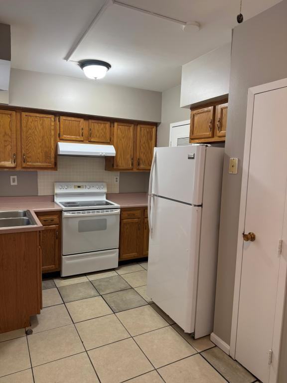 1850 Mccloskey Ave - Photo 6 of 15