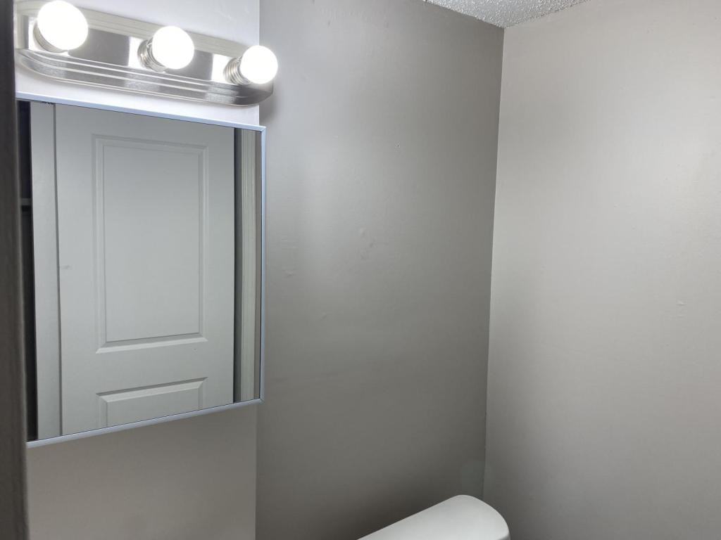 4229 Ann Arbor Ln - Photo 5 of 19