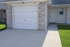 featured image of 1208 Village Garden Dr