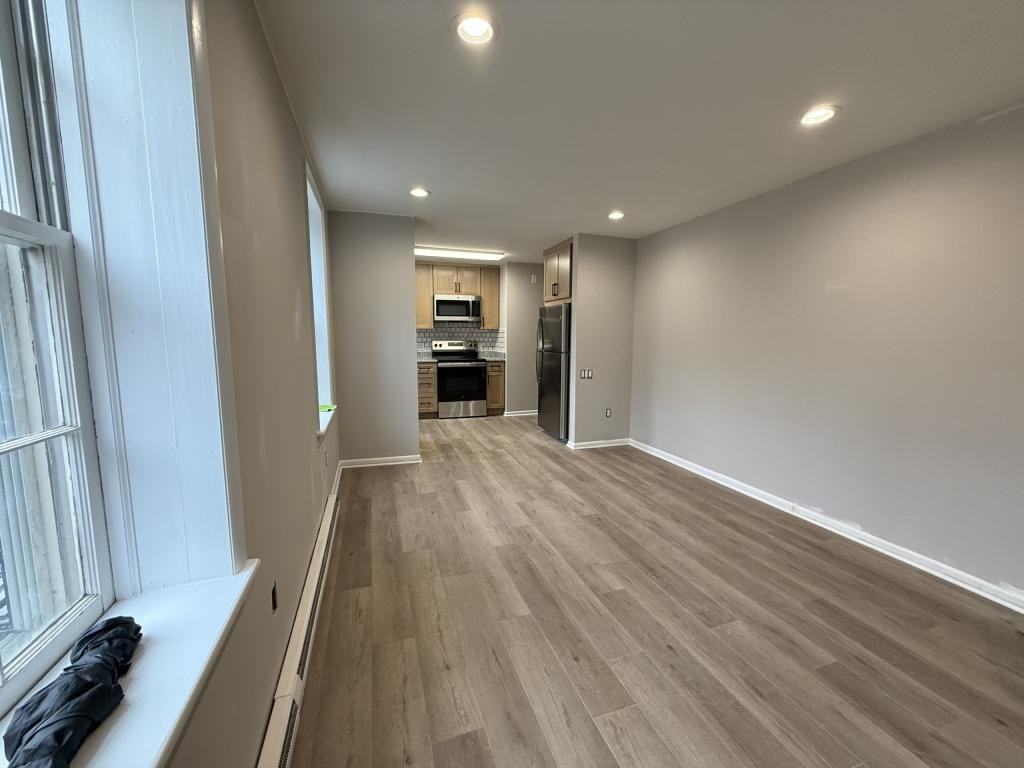 47 Bridge St - Photo 4 of 8