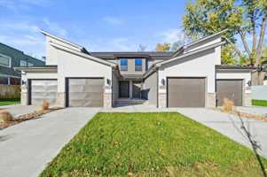 featured image of 4614 N Forest Ave