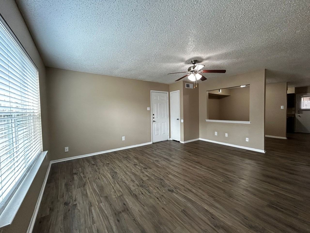 Normandy Townhomes LLC - Photo 6 of 39