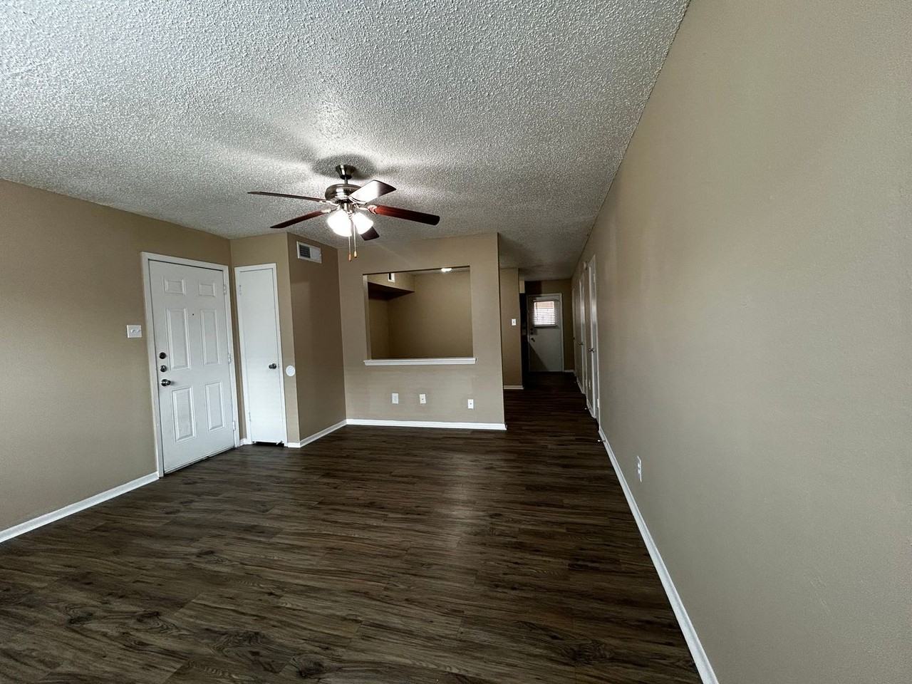 Normandy Townhomes LLC - Photo 7 of 39