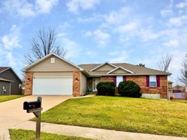 featured image of 4708 Manhasset Dr