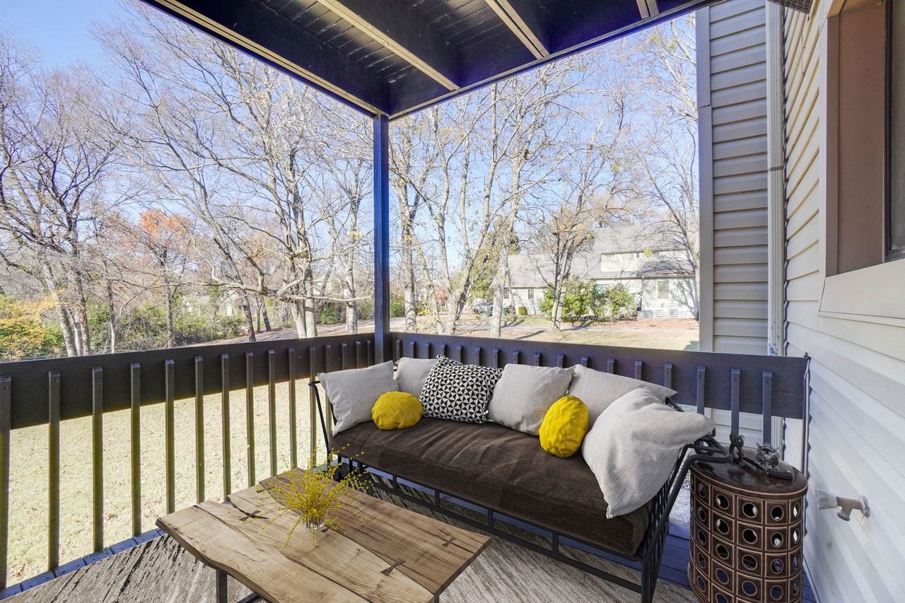 Forrest Brook Apartments - Photo 7 of 9