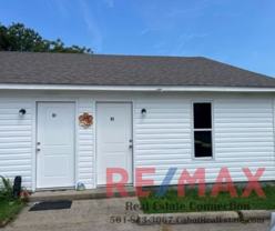 898 W Myrtle - Photo 1 of 1