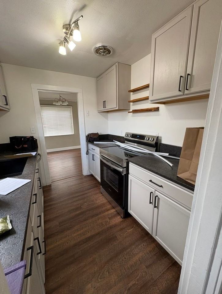 5223 Gebhard Rd - Photo 7 of 8