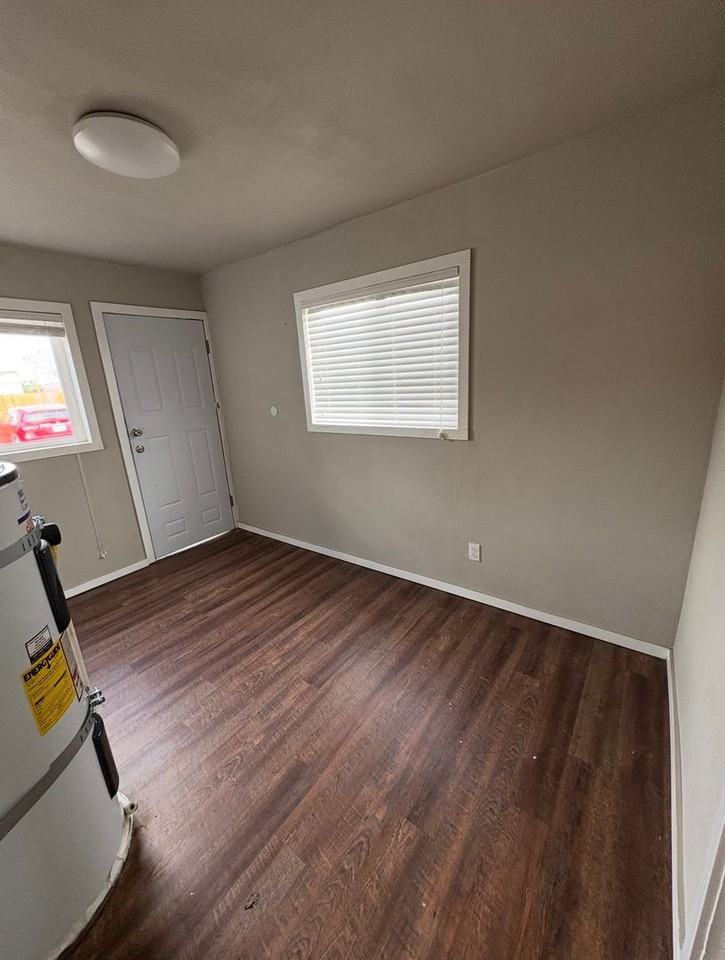 5223 Gebhard Rd - Photo 7 of 14