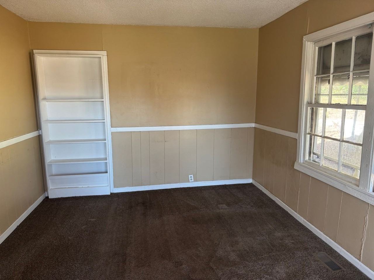 6 E Wilkinson Ave - Photo 2 of 9