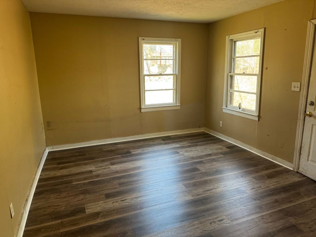 6 E Wilkinson Ave - Photo 7 of 9