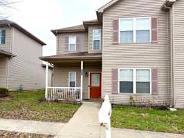 featured image of 1932 Center St