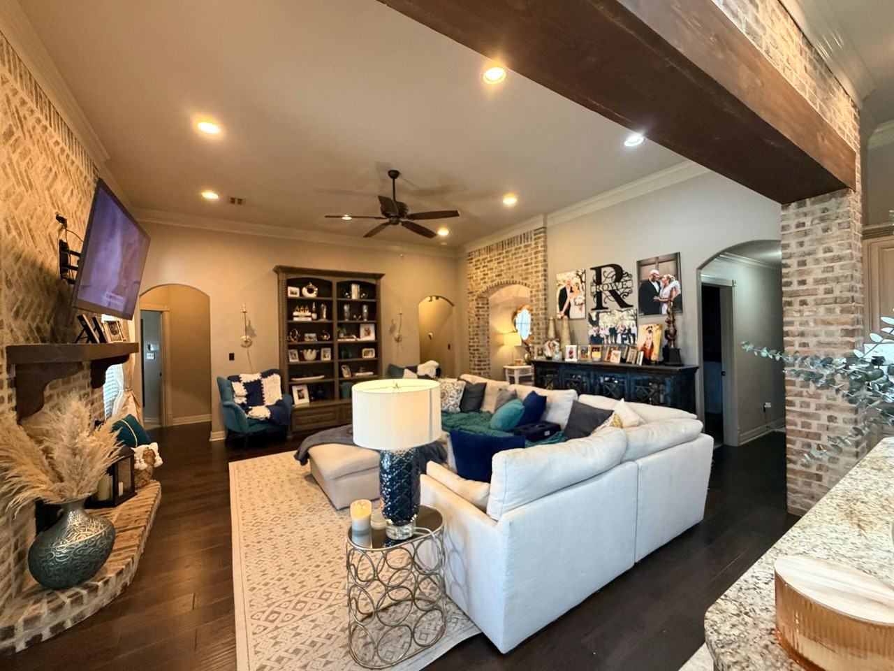 120 Haymarket Ct - Photo 4 of 26