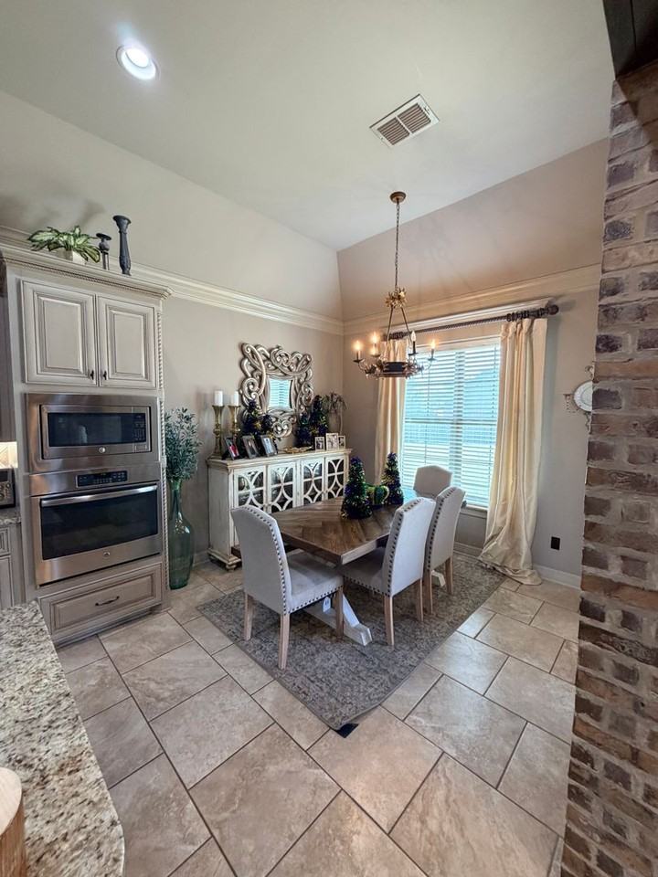 120 Haymarket Ct - Photo 5 of 26