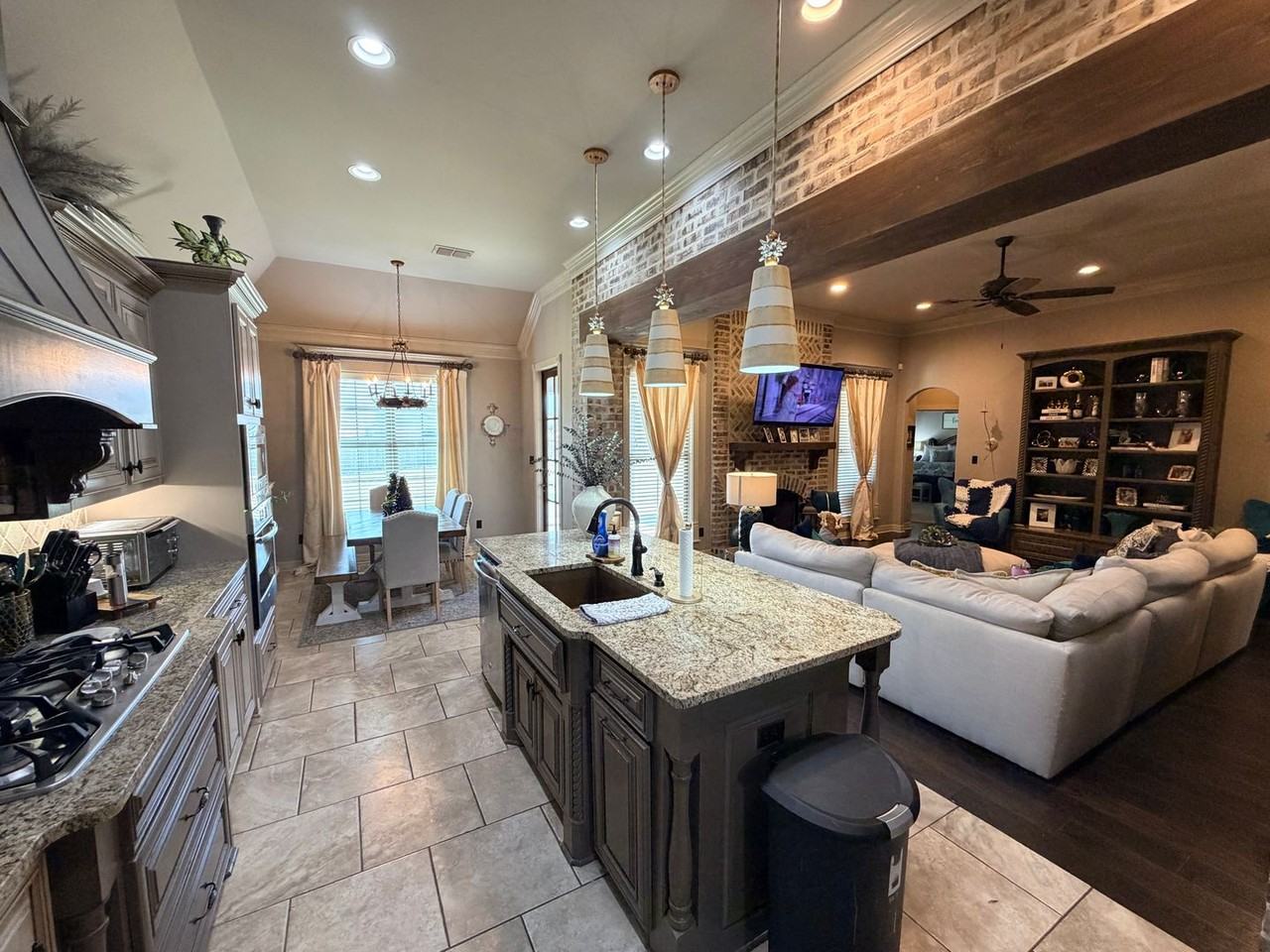 120 Haymarket Ct - Photo 6 of 26