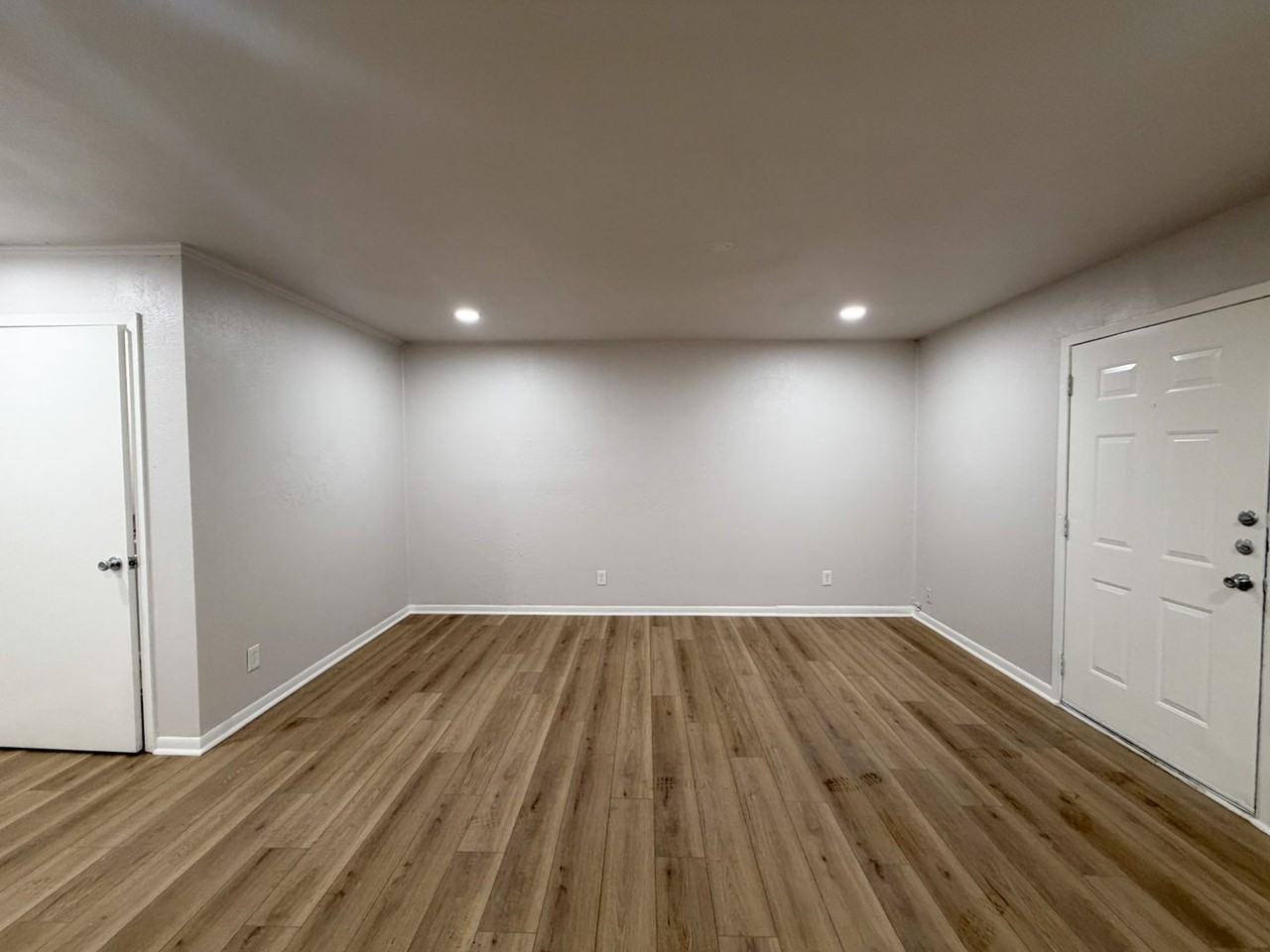 200 N 23 1/2 St #B - Photo 4 of 15