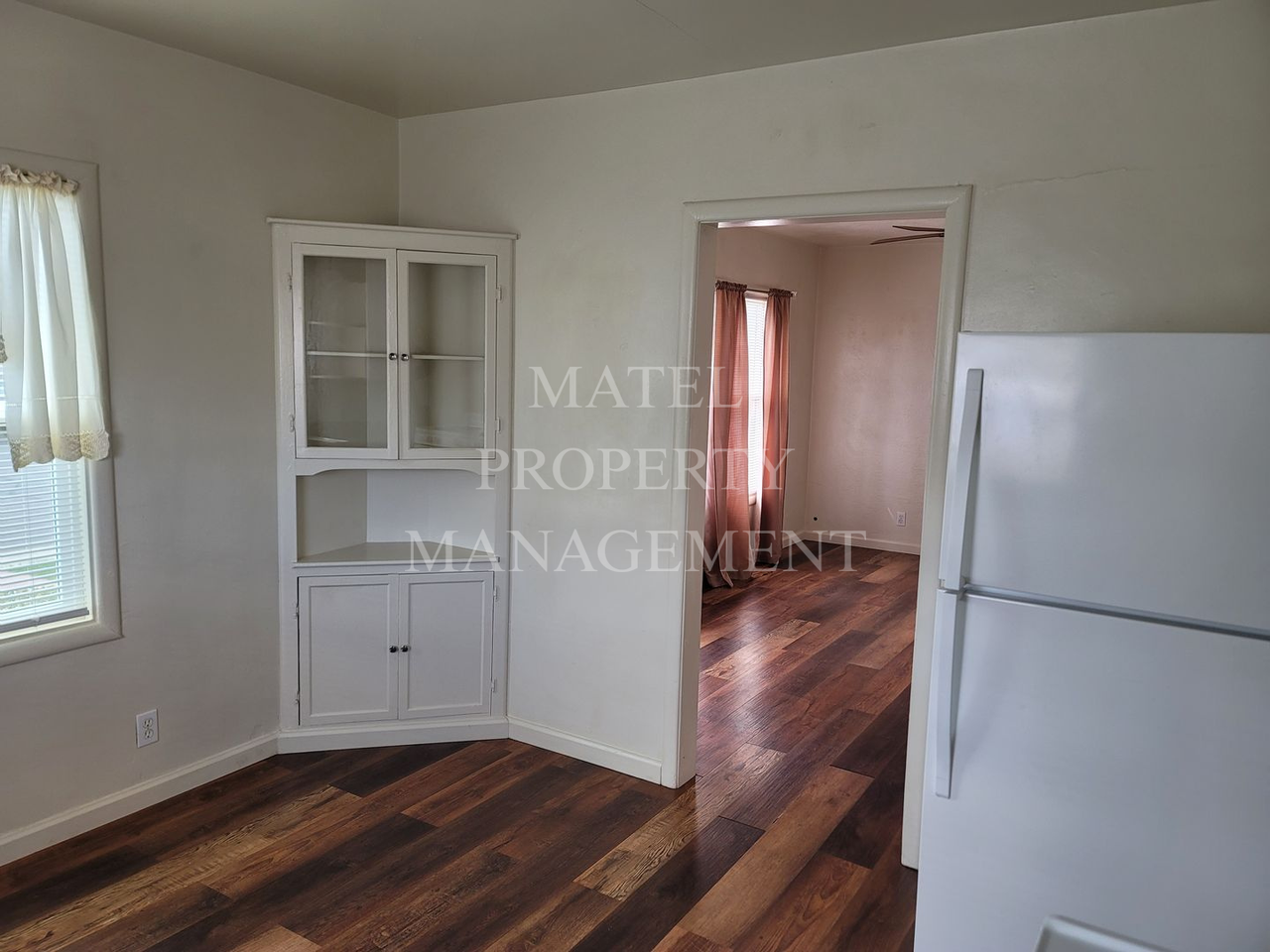 415 Dodge Ave - Photo 4 of 14