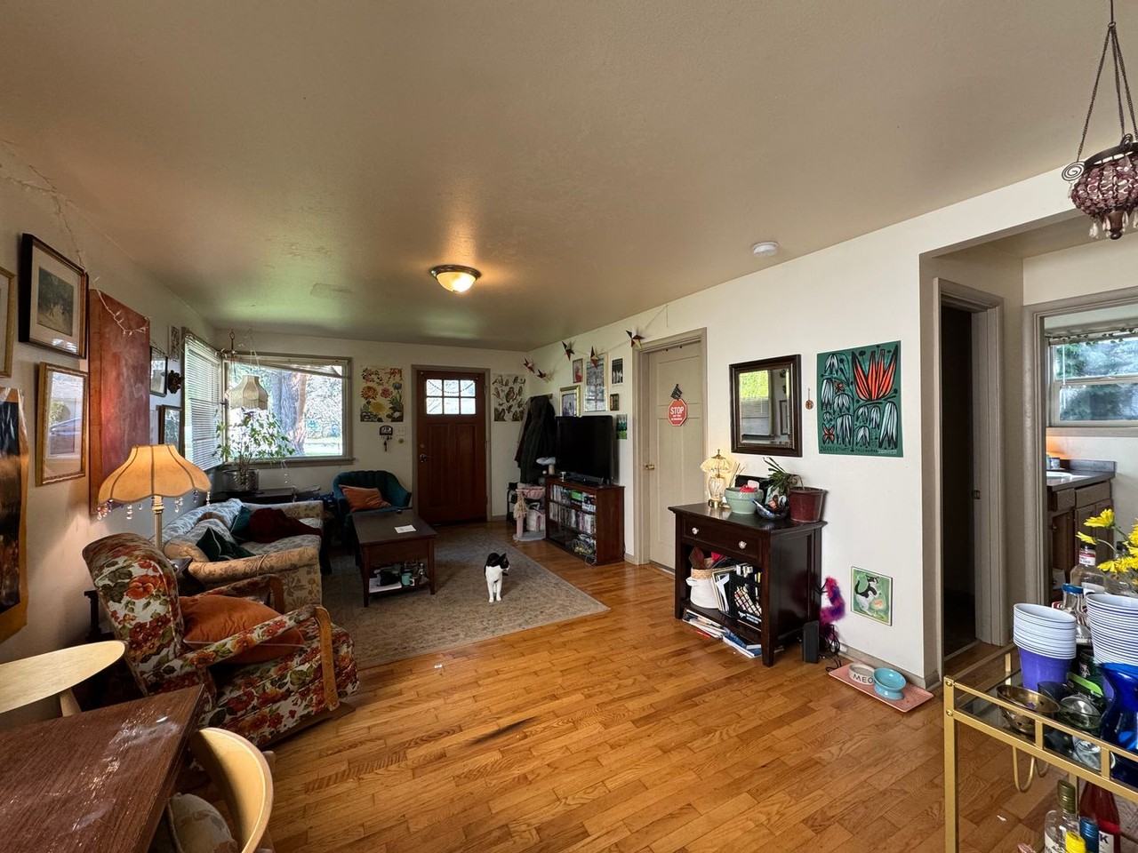 1120 23rd St - Photo 5 of 50