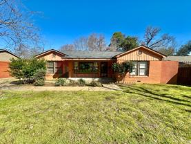 1107 Dogwood St - Photo 1 of 1