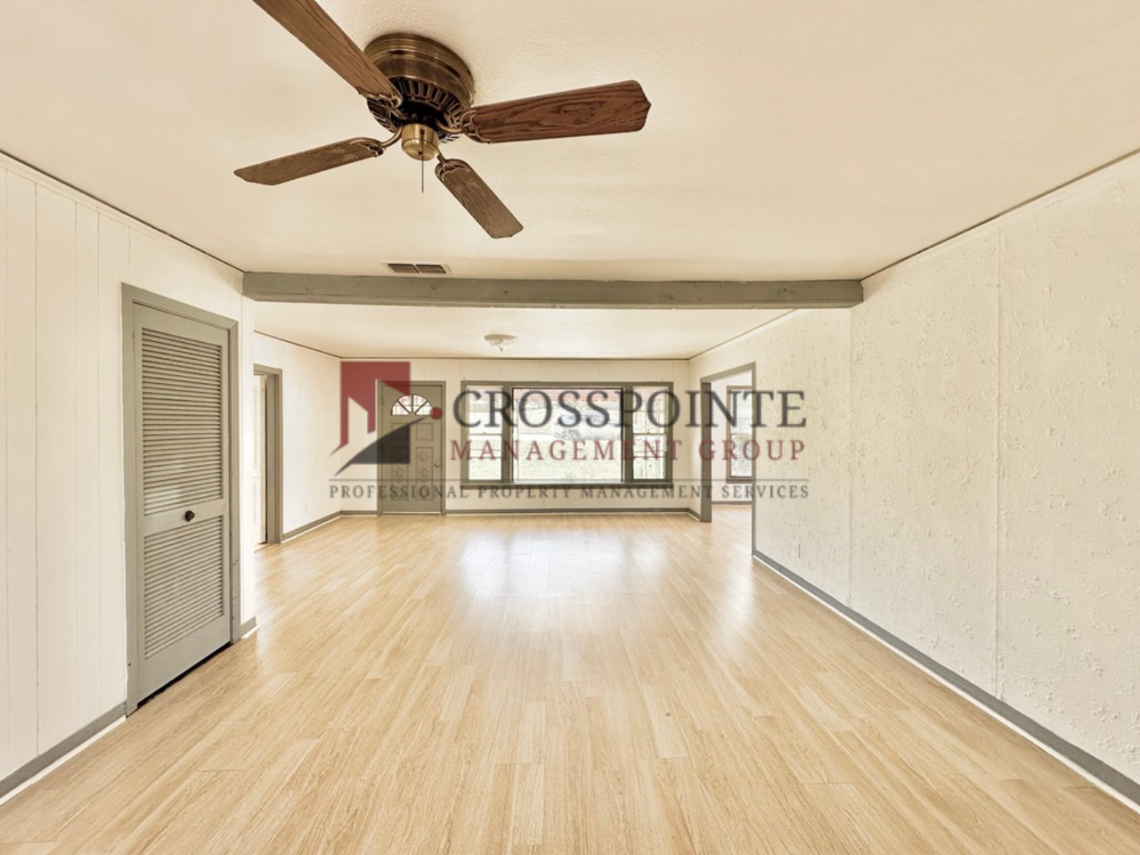 1107 Dogwood St - Photo 5 of 21